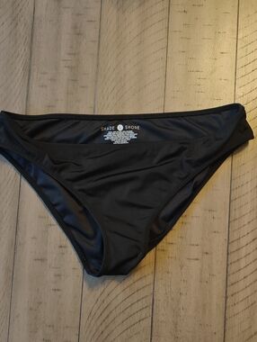 Shade & Shore Solid Black Bikini Bottom